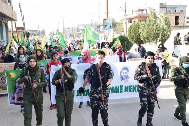 ​​​​​​​՛لن أكون مواطنًا في وطن تُقتل فيه النساء՛