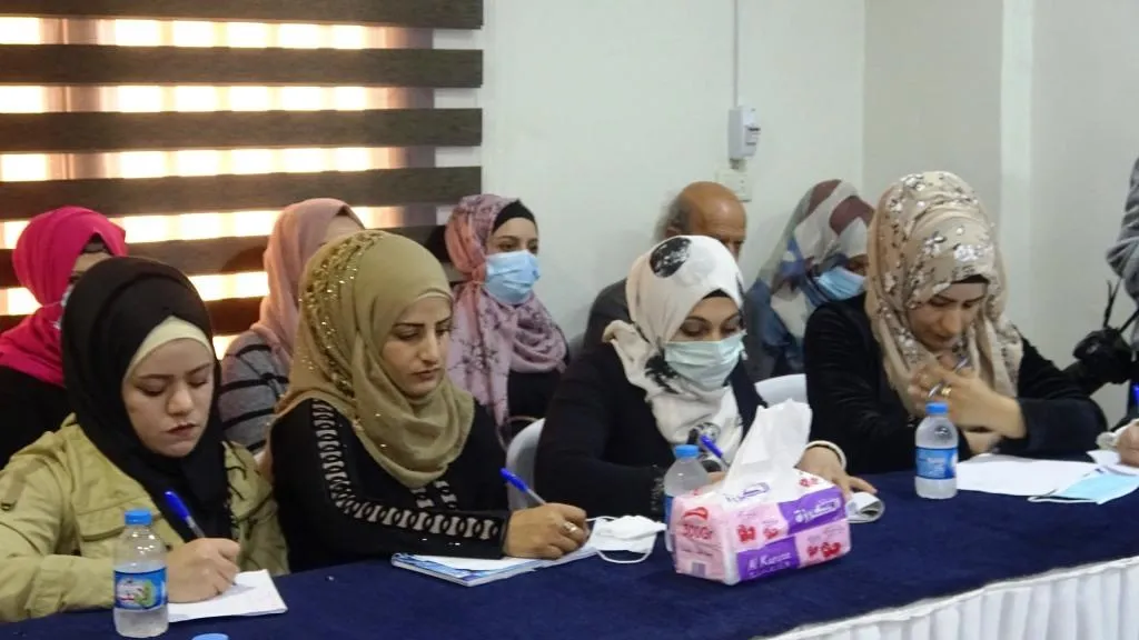 مناقشة" واقع المرأة عبر الأزمنة" خلال ندوة في مدينة الرقة