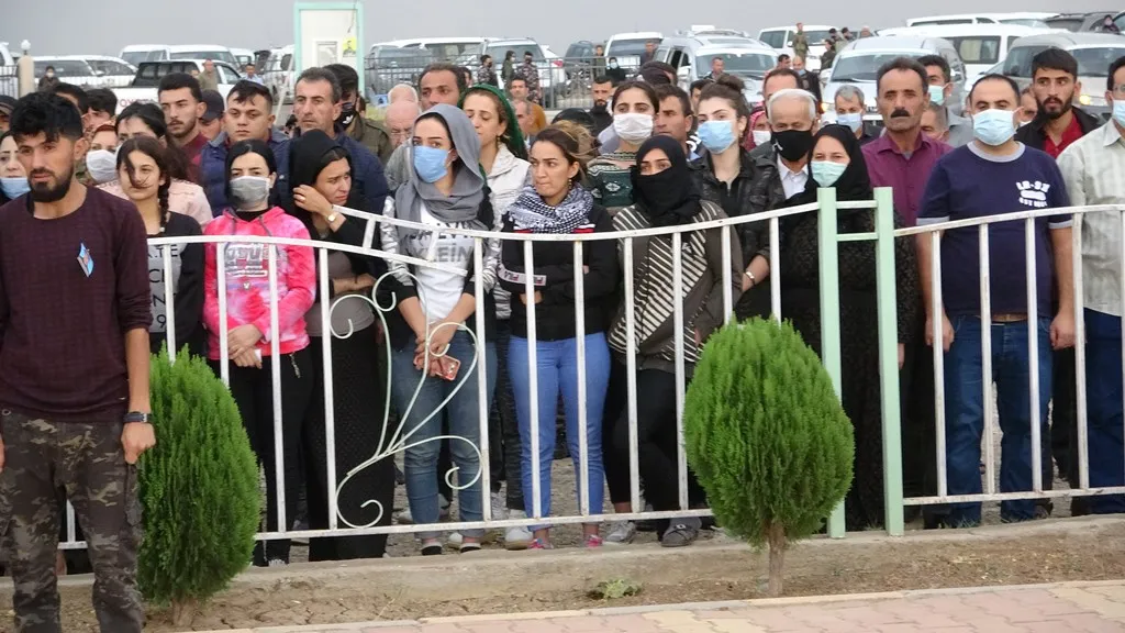 أهالي ديرك يشيّعون جثامين أربعة شهداء إلى مثواهم الأخير