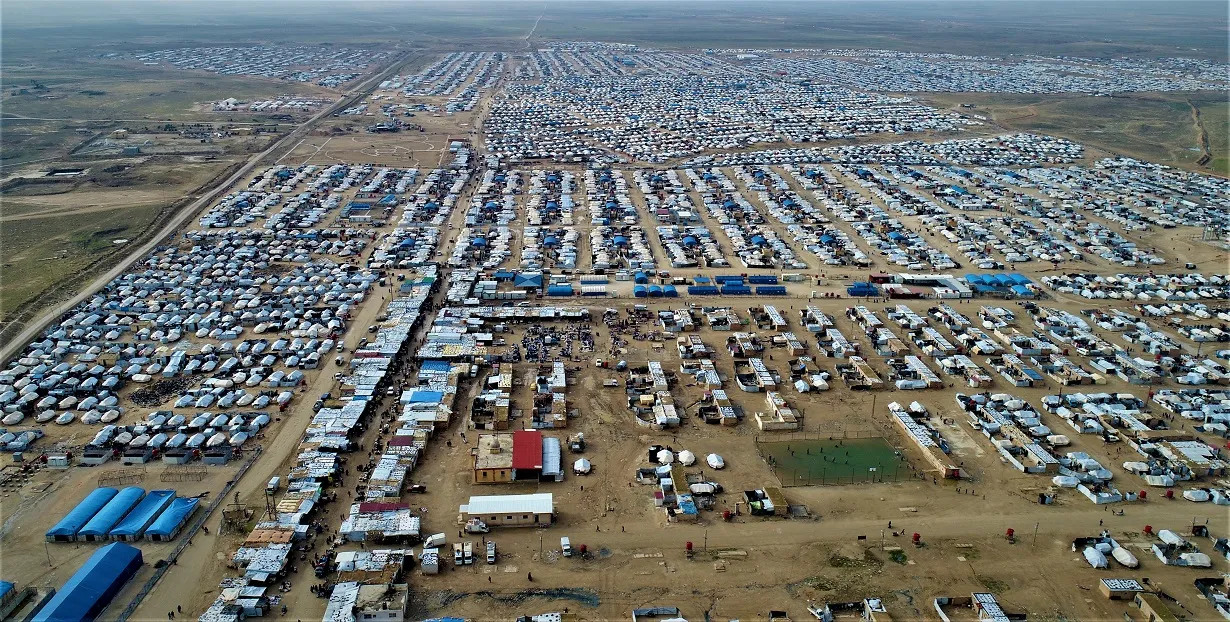 ​​​​​​​مخيم الهول.. خروج 6 آلاف سوريّ و300 آخرين يستعدون للمغادرة