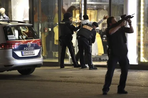 داعش يعلن مسؤوليته عن هجوم فيينا