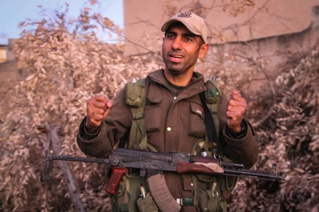 ​​​​​​​مهدي الكردستاني... من باشور إلى لندن ومنها إلى جبهات عين عيسى