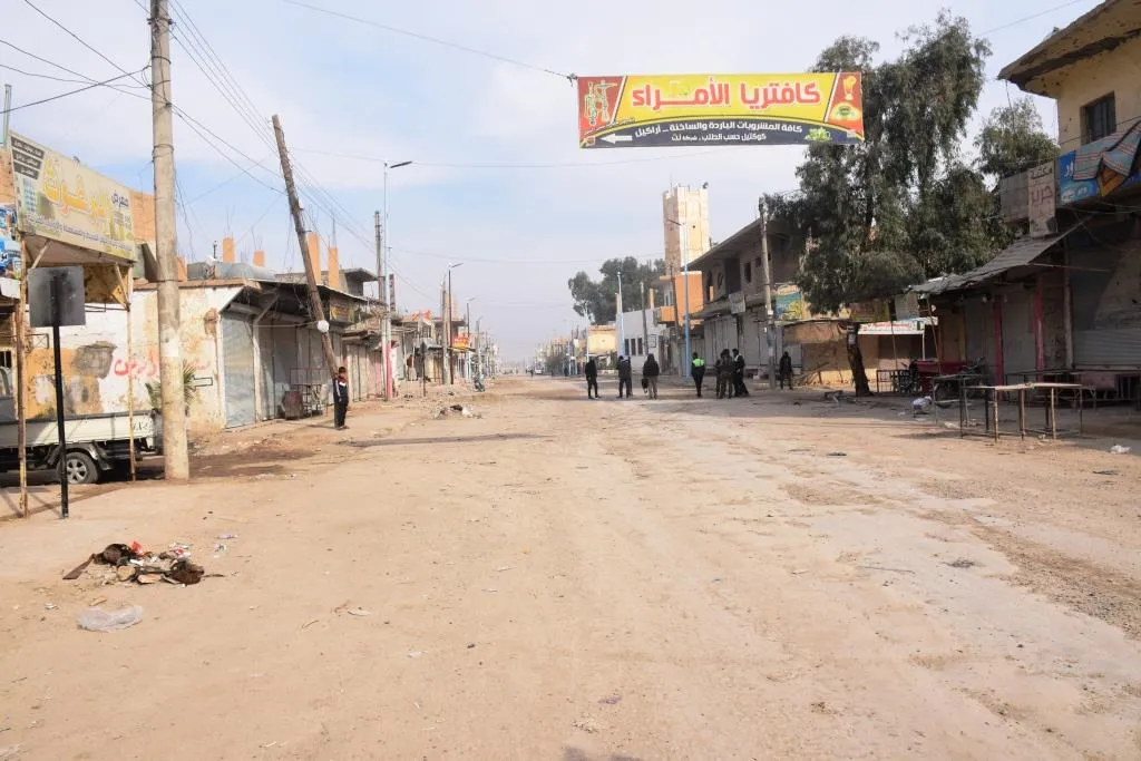 ​​​​​​​مجلس دير الزور المدني يفرض حظر التجوال الكلي على هجين