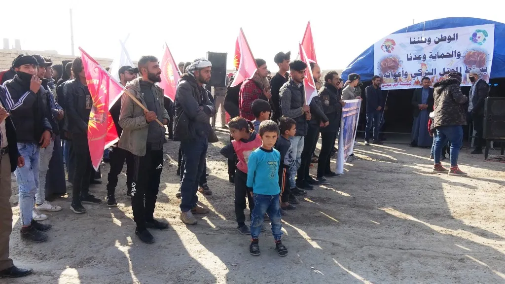 ​​​​​​​عين عيسى.. الشبيبة يؤكدون على المقاومة والتشبث بالأرض في ختام فعاليات الاعتصام