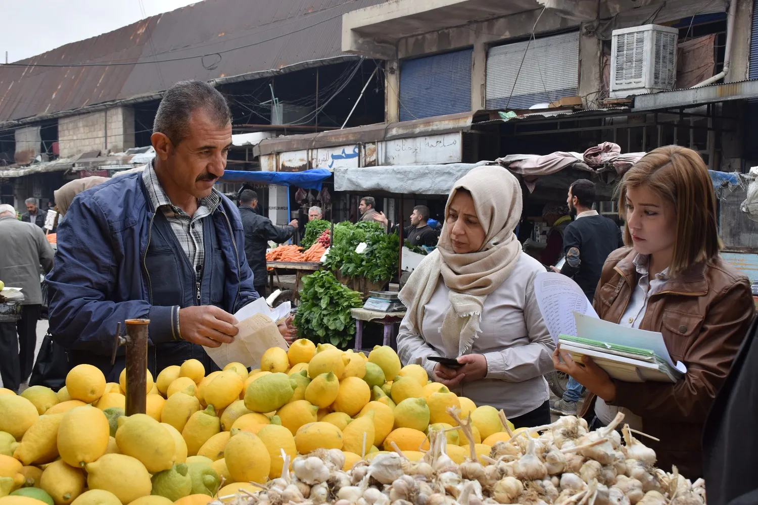 ​​​​​​​شعبة التموين تكثف جولاتها في مدينة قامشلو للحد من الاحتكار