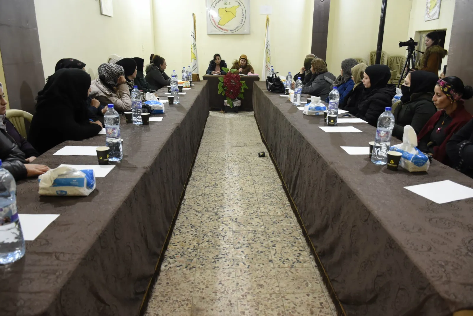 ​​​​​​​العنف السياسي يسلب حق المرأة في التعبير عن رأيها