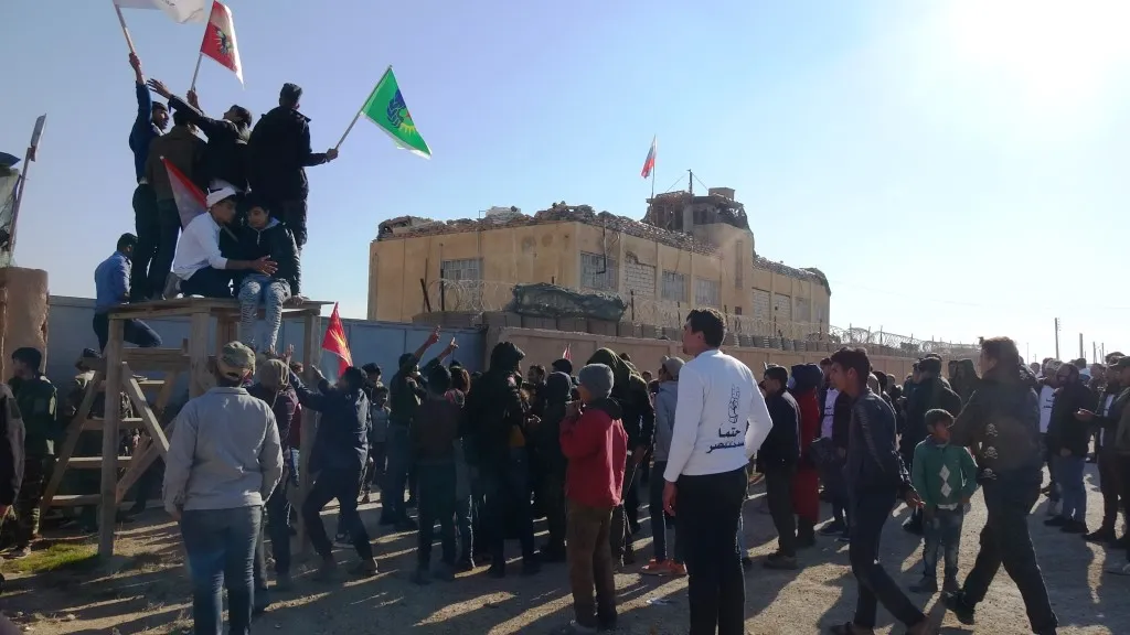 ​​​​​​​من عامودا إلى عين عيسى مظاهرات منددة بالهجمات التركية والصمت الدولي
