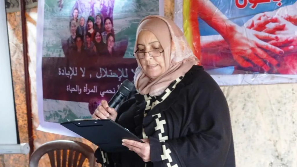 إدارة المرأة في الرقة تنصب خيمة اعتصام للتنديد بجرائم تركيا ومرتزقتها