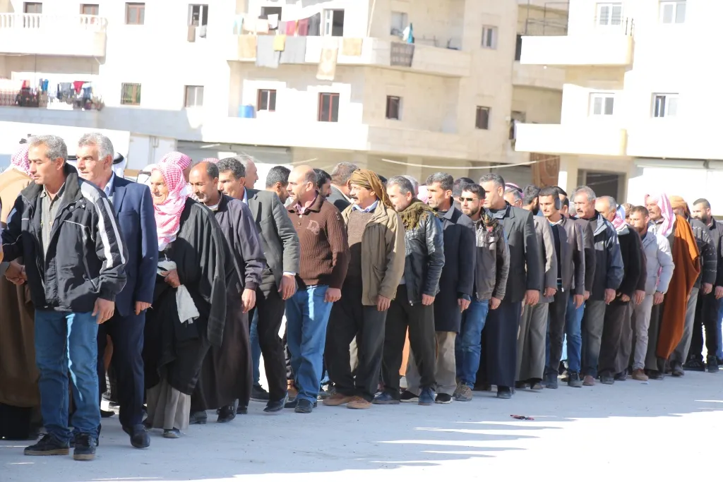 ​​​​​​​لجنة الصّلح تعقد صلحاً بين عائلتين اثر حادثة قتل بينهما
