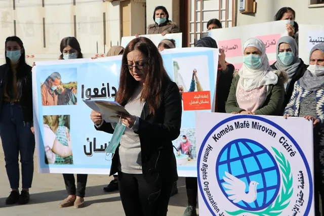 من أمام مبنى للأمم المتحدة.. منظمات حقوقية تدين الصمت الدولي حيال جرائم تركيا