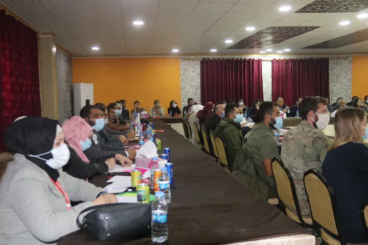 ندوة حوارية في دير الزور بعنوان "حوارات فراتية نحو مشاركة مجتمعية فاعلة"