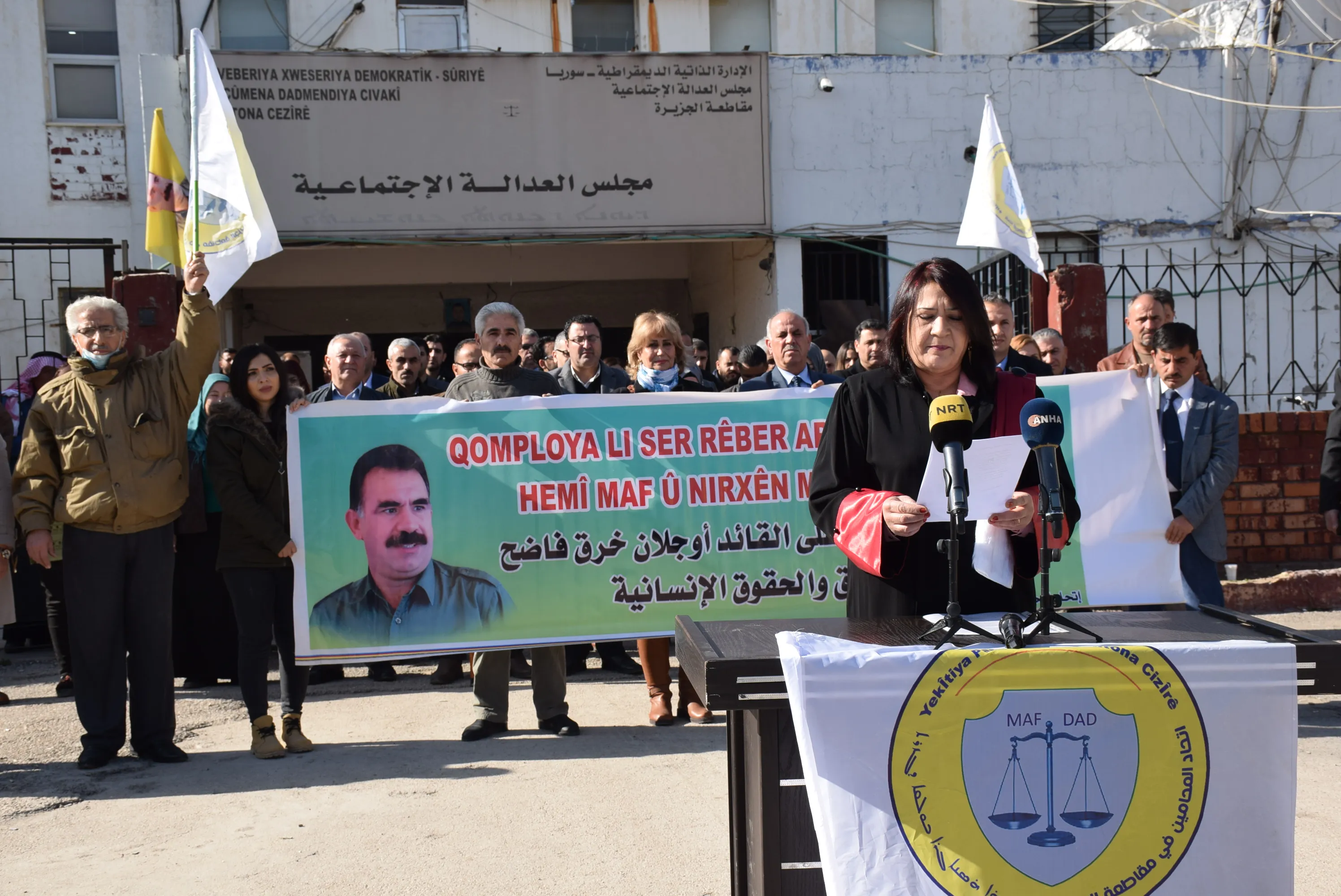 ​​​​​​​محامو الجزيرة يعلنون أنفسهم محامين للدفاع عن أوجلان