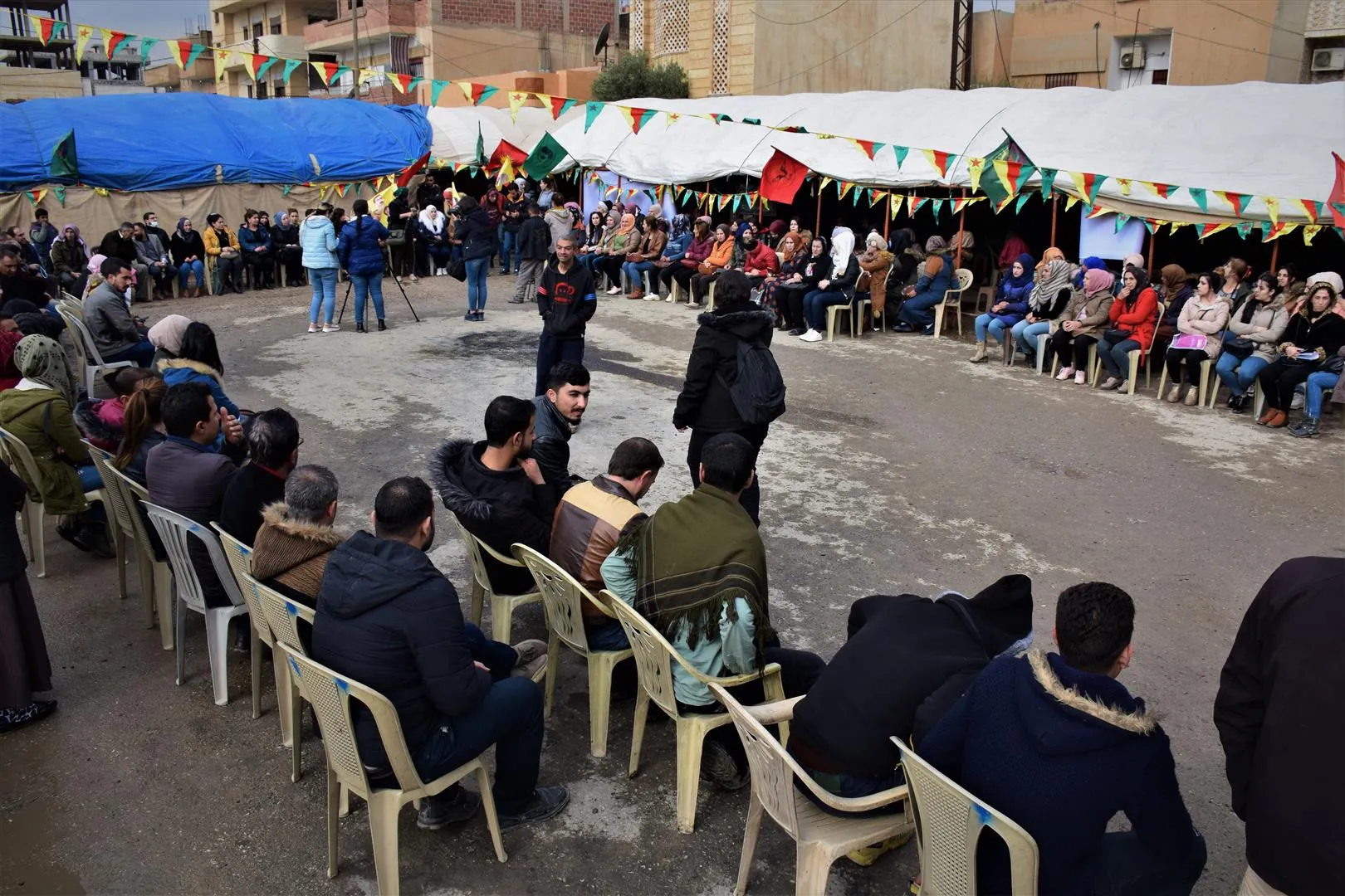 دعمًا لمقاومة السجون...11وفدًا ينضمون إلى خيمة الاعتصام في الحسكة