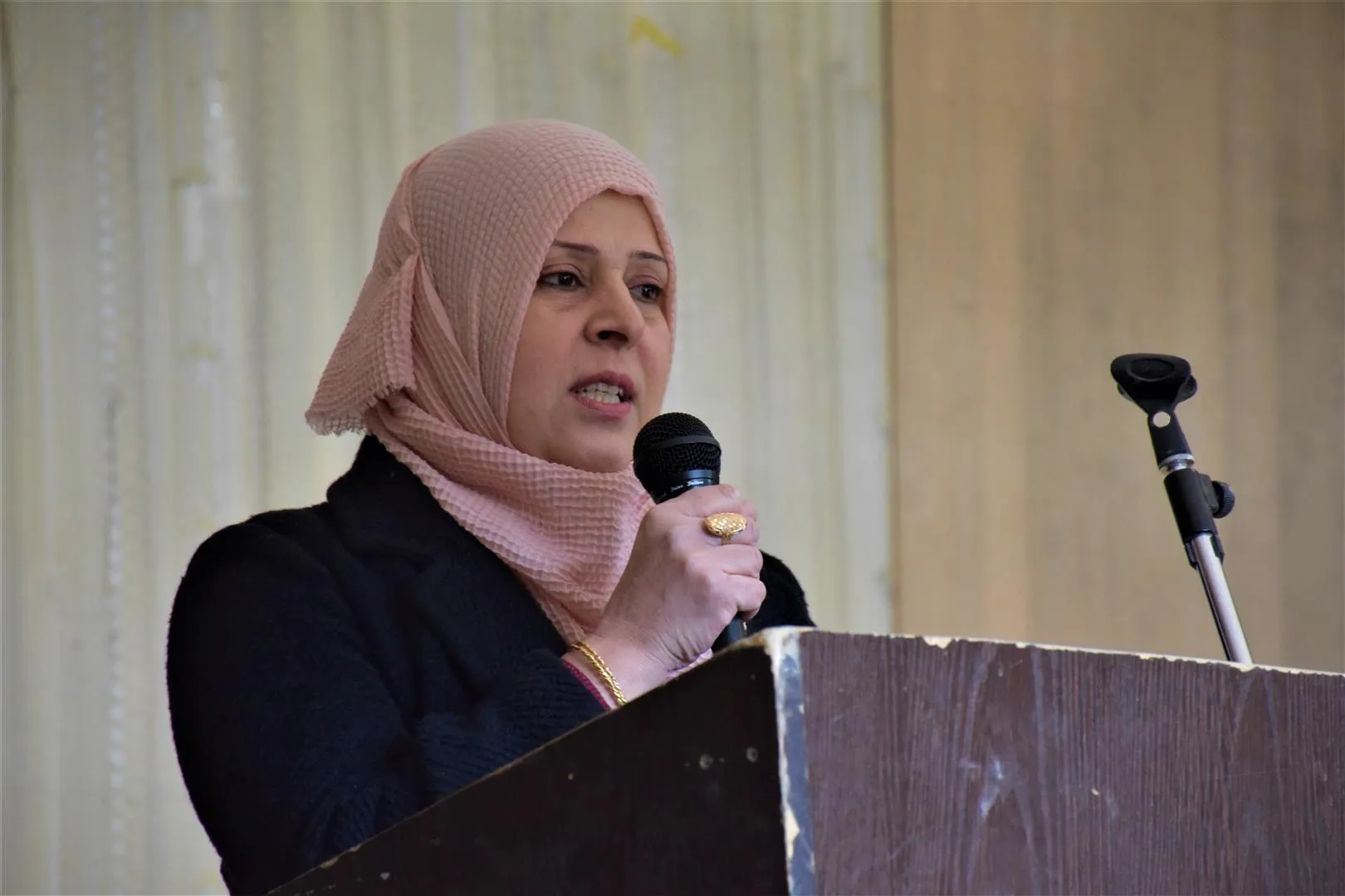 فعالية أدبية تدعو إلى تصعيد النضال ضد المحتل