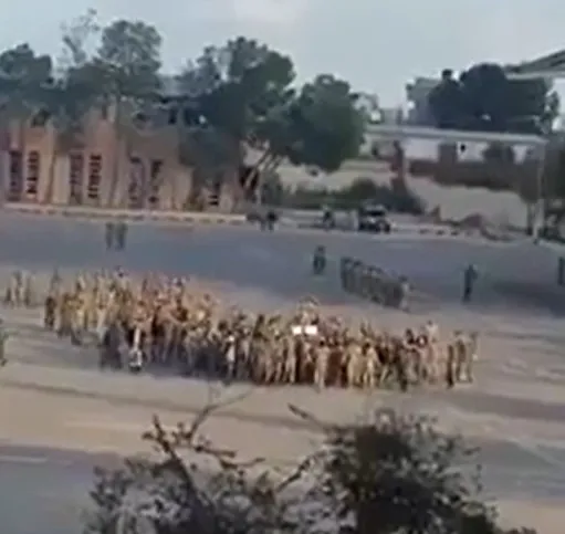 مرتزقة أردوغان في ليبيا يتظاهرون احتجاجًا على تأخر مستحقاتهم