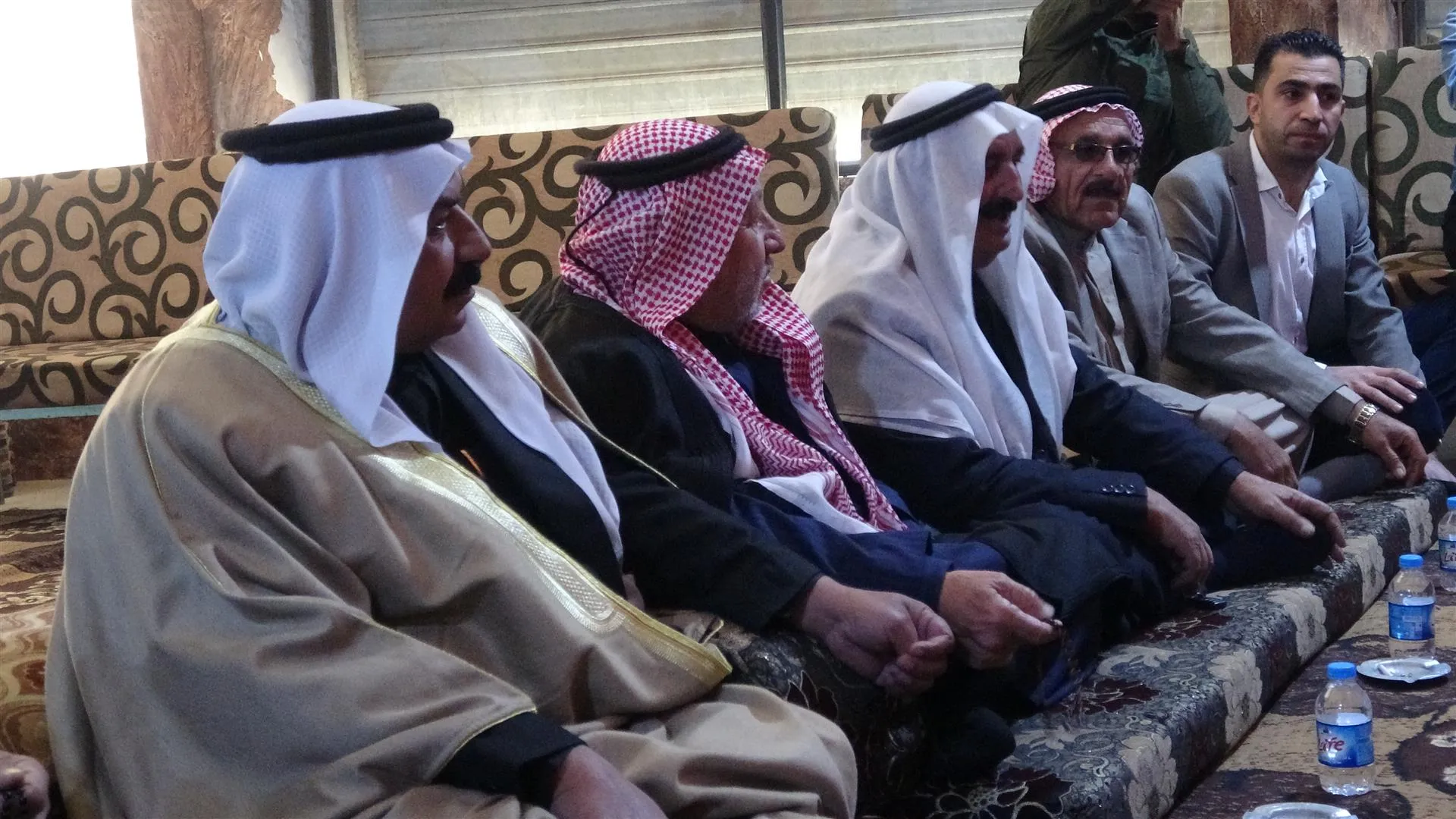 اجتماع بين شيوخ وعشائر دير الزور والمجلس الأرمني في مدينة الحسكة