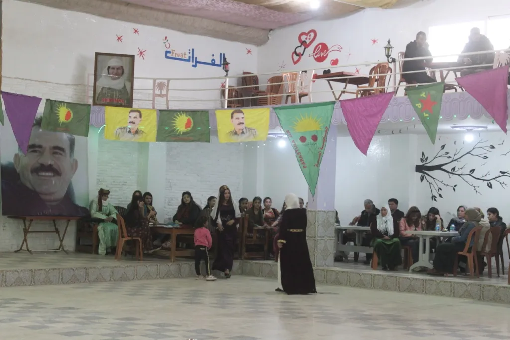 احتفالية بمناسبة الذكرى السنوية ١٦ لتأسيس مؤتمر ستار في كوباني