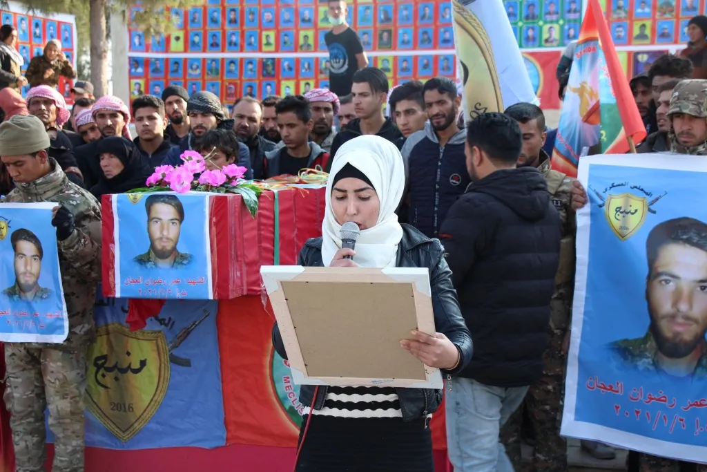 ​​​​​​​تراب منبج يحتضن جثمان الشهيد عمر رضوان العجان