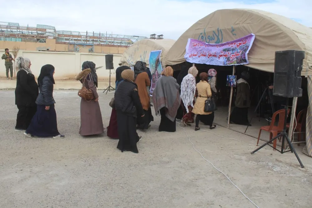 ​​​​​​​لجنة المرأة بدير الزور تنصب خيمة اعتصام تنديداً بالهجمات التركيّة على المنطقة