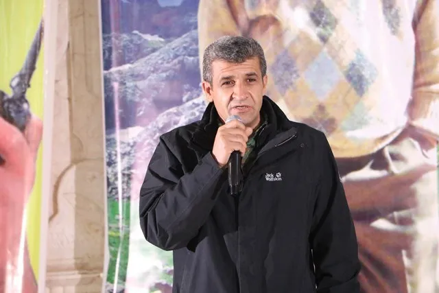 ’مشروع الإدارة الذاتية انتصار للشهداء‘