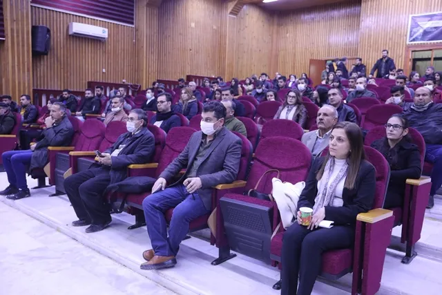 نعوم تشومسكي: صمود ثورة روج آفا معجزة وهي تاريخية لأنها تتمسك بالقيم –تم التحديث