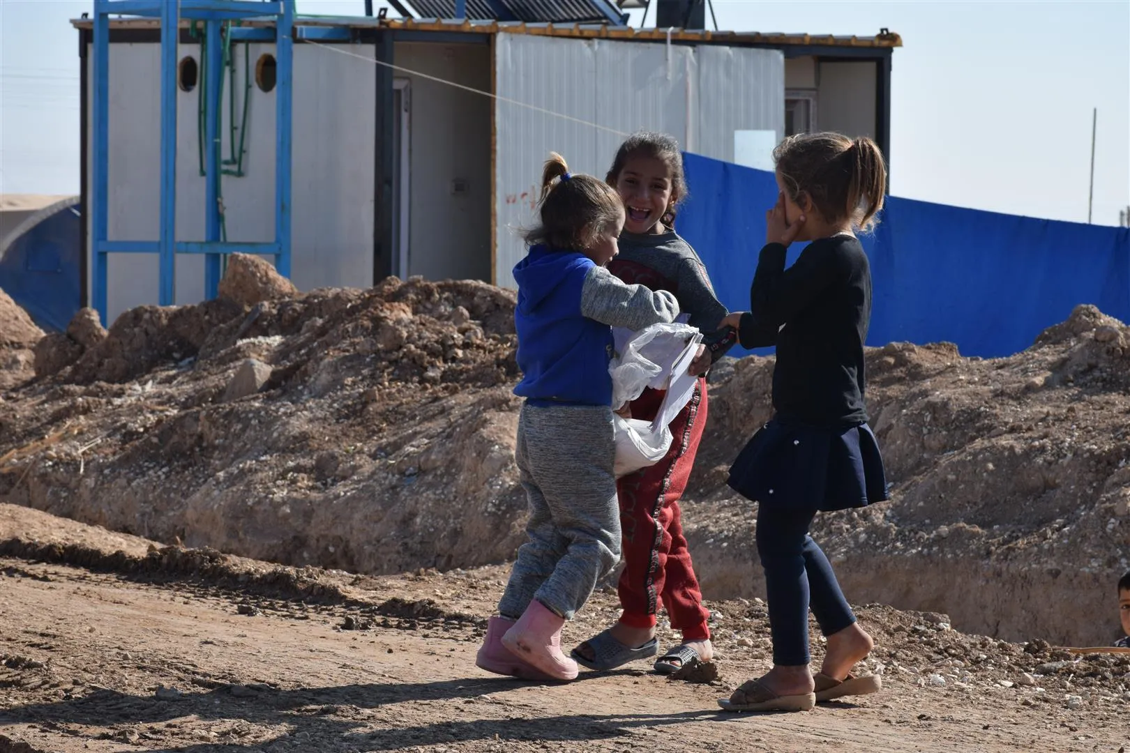 النساء المهجّرات بين ألم النزوح وأمل العودة