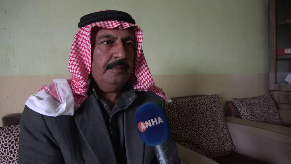 وجيه عشيرة البكير في دير الزور يدين العزلة والهجمات التركية على المنطقة