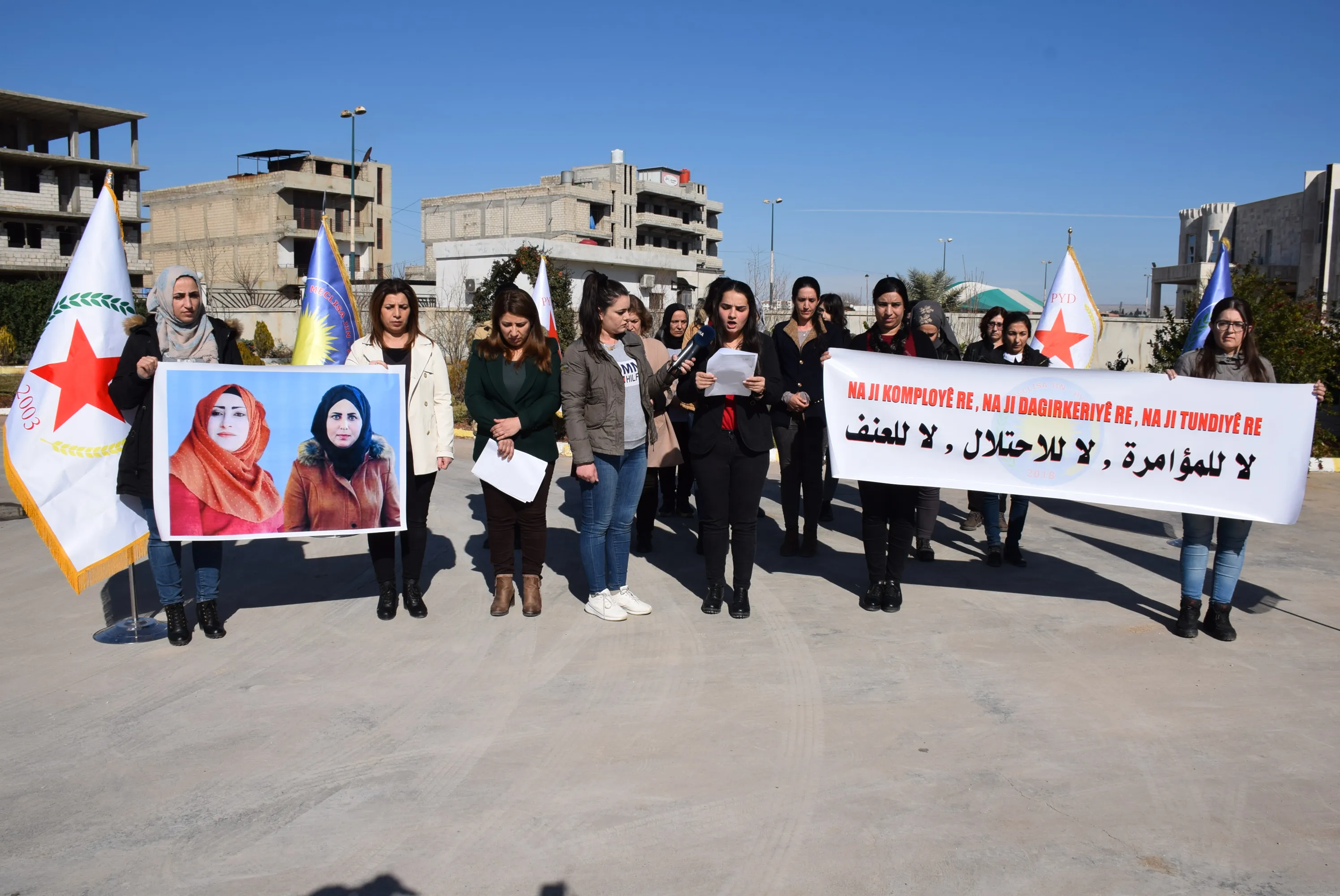 مجلس المرأة في الـ PYD يغيّر شعار حملته إلى "لا للمؤامرة، لا للاحتلال، لا للعنف"
