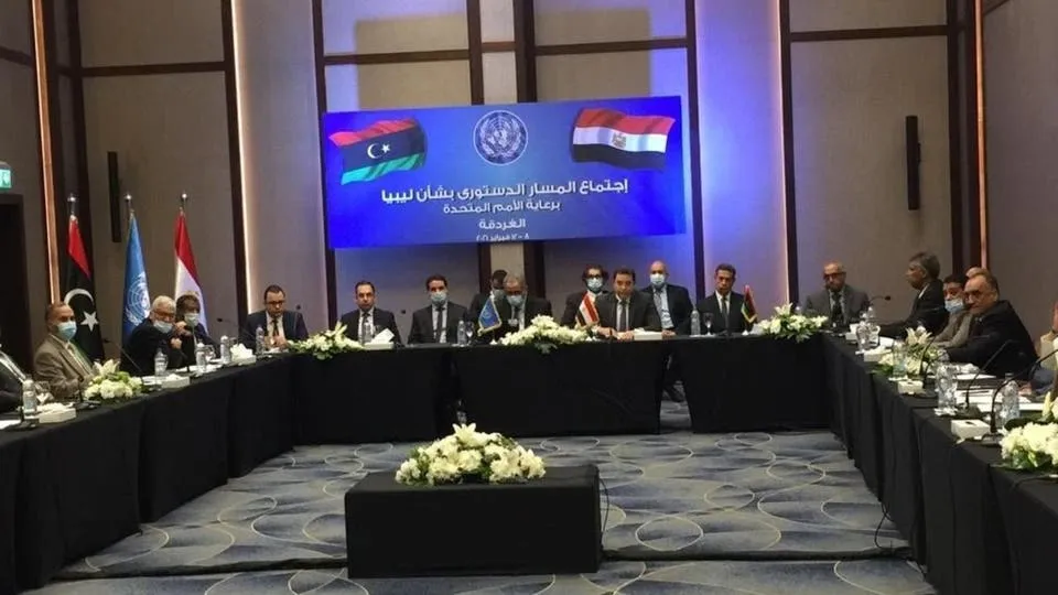 اجتماع الغردقة.. مفوضية الانتخابات الليبية تبدي استعدادها لإجراء استفتاء على الدستور