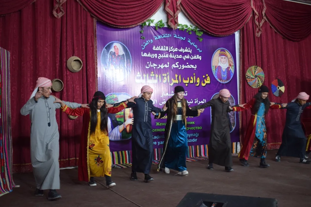 ​​​​​​​منبج.. اختتام فعاليات اليوم الأول من مهرجان فن وأدب المرأة