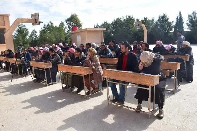 ​​​​​​​′هدف المؤامرة كسر إرادة الشعب المناضل من أجل الحرية′
