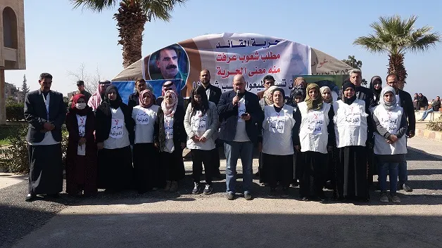 ​​​​​​​خيمة اعتصام وإضراب في الطبقة تحت شعار "لن تستطيعوا حجب شمسنا"