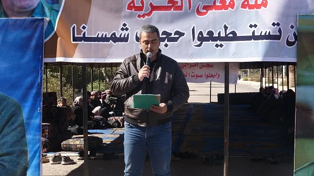 ​​​​​​​خيمة اعتصام وإضراب في الطبقة تحت شعار "لن تستطيعوا حجب شمسنا"