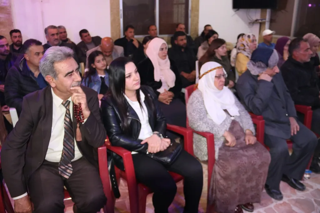 أمسية شعرية نظمها HRRK في ديرك