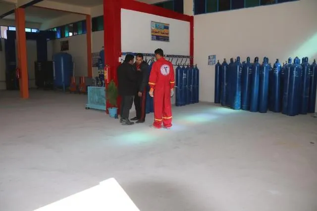 لجنة الصحّة بدير الزّور تفتتح أوّل معمل للأوكسجين الطّبّي في منطقة السّبعة كيلو