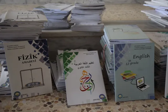 الإدارة الذاتية تبث الروح في لغات كانت على وشك الزوال