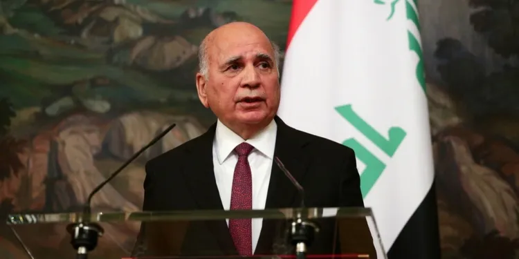وزير خارجية العراق يطالب بمعالجة وضع مخيم الهول