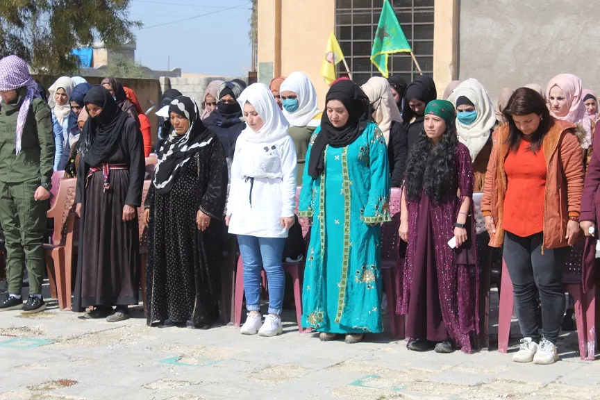 نساء تل براك يحتفلن بيوم الثامن من آذار