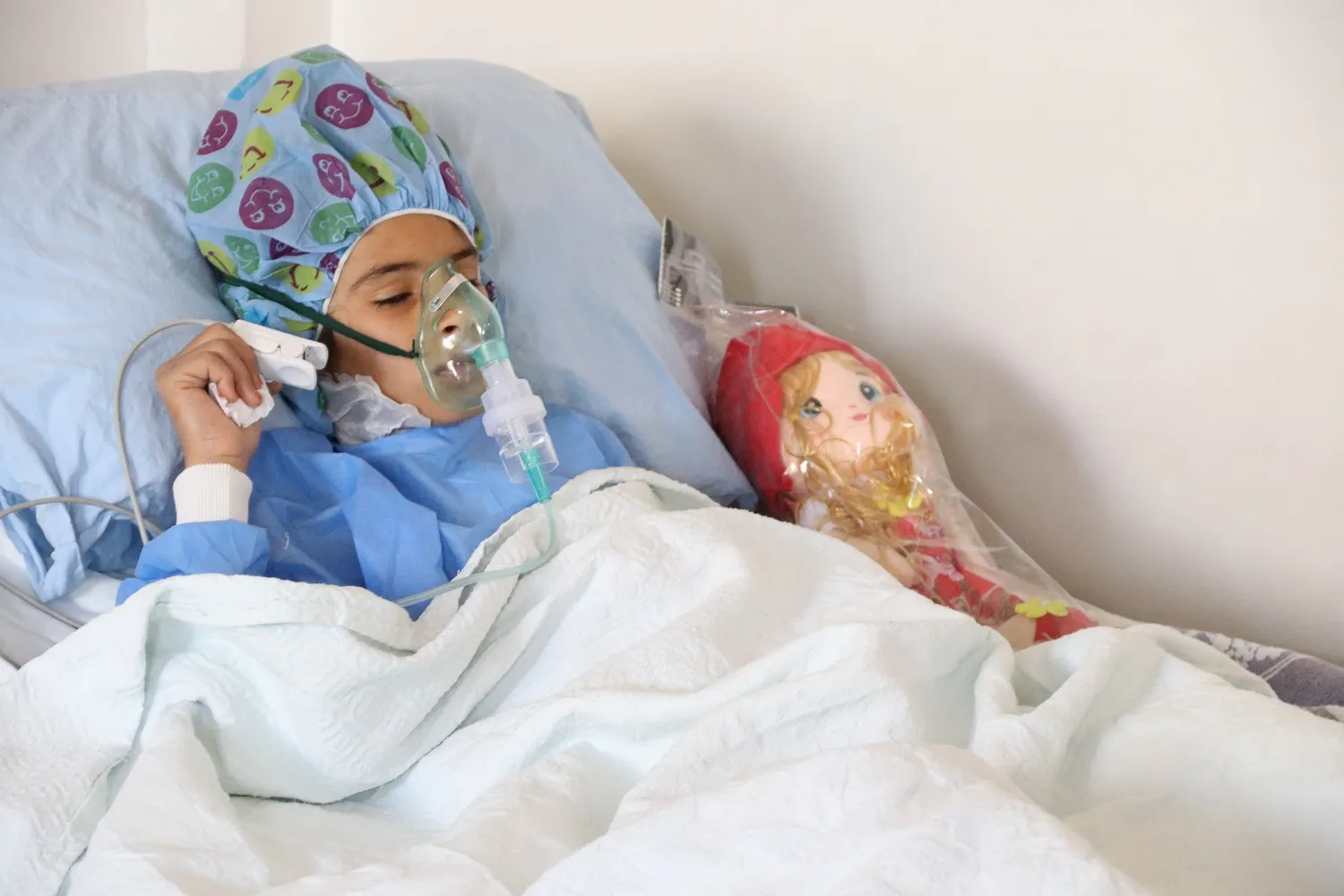 قريباً..  مشفى القلب والعين يكمّل كادره الطبي