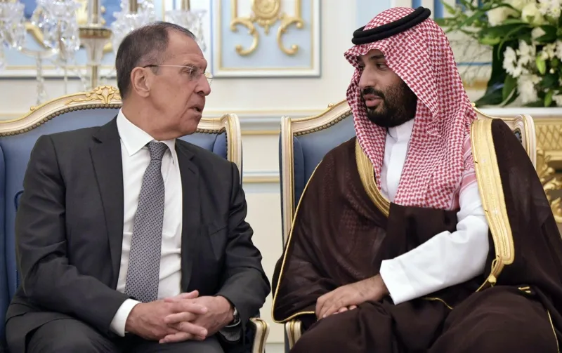 صحيفة عربية: لافروف يهدف إلى استغلال أزمة الثقة بين واشنطن والخليج