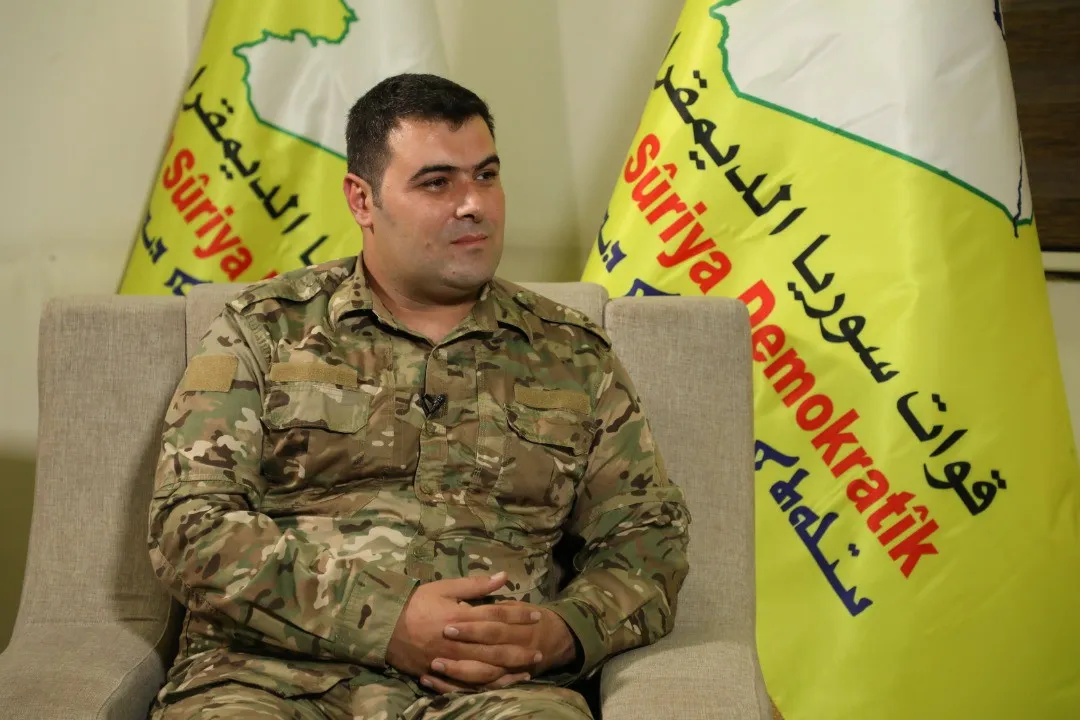 كينو كبرئيل: قواتنا والإدارة الذاتية قدمتا نموذجًا إيجابيًّا للحل المستقبلي لسوريا