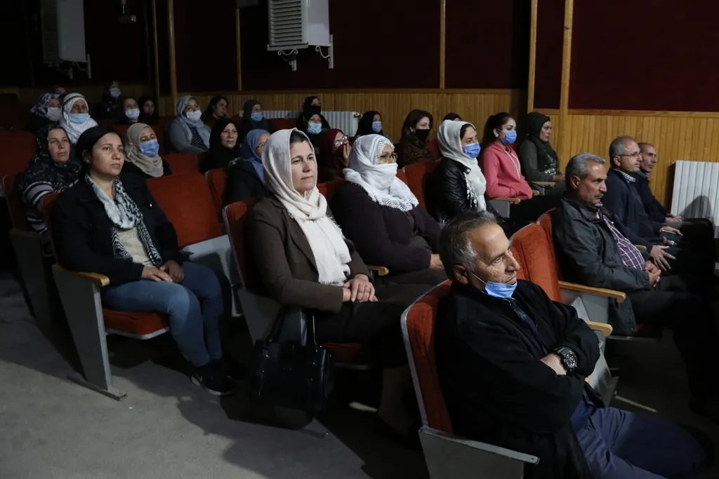 خلال محاضرات: ميلاد القائد ميلاد الإنسانية جمعاء