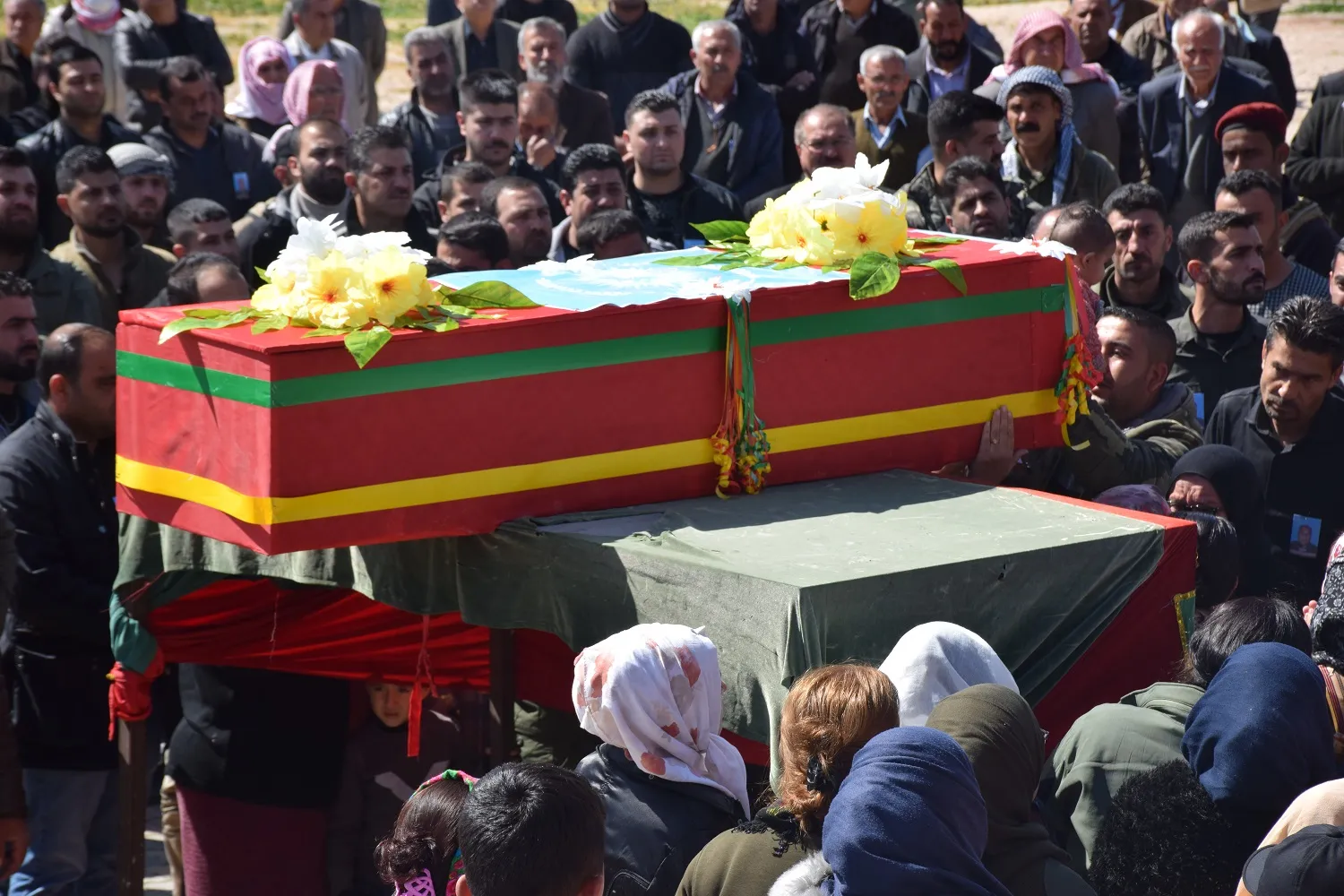 مزار الشهيد دليل ساروخان يحتضن جثمان الشهيد محمد طاهر عثمان