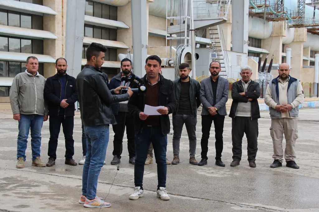 ​​​​​​​الإدارة العامة للسدود تحذّر من وصول مياه الفرات إلى "المنسوب الميّت"