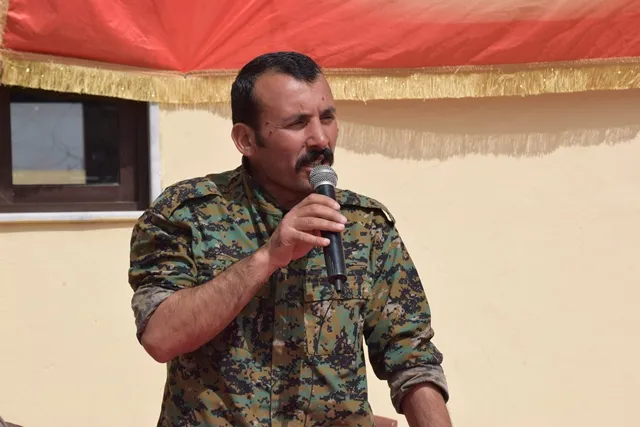 ​​​​​​​قسد تنظم فعالية ومراسم استذكار لدعم أسر الشهداء