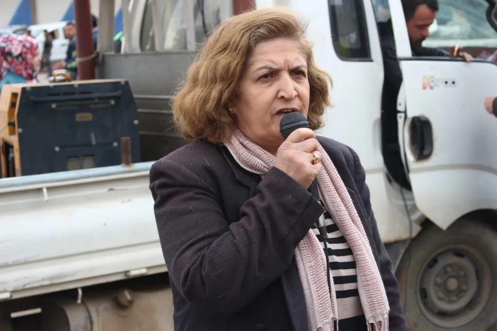 ​​​​​​​الآلاف من أهالي مقاطعة الحسكة والرقة يخرجون تنديدًا باحتلال عفرين