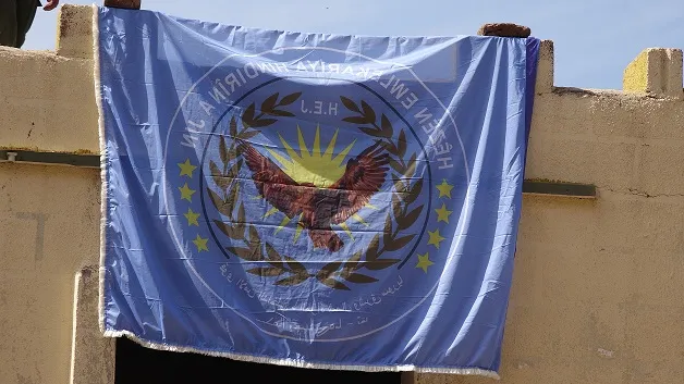 مقاتلات YPJ وقوى الأمن الداخلي يحتفلن بـ 8 آذار
