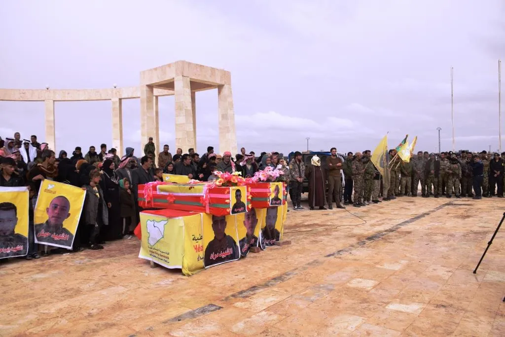 ​​​​​​​مجلس عوائل الشهداء بالرقّة يشيّع جثماني شهيدين، ويعلن عن سجل شهيد آخر