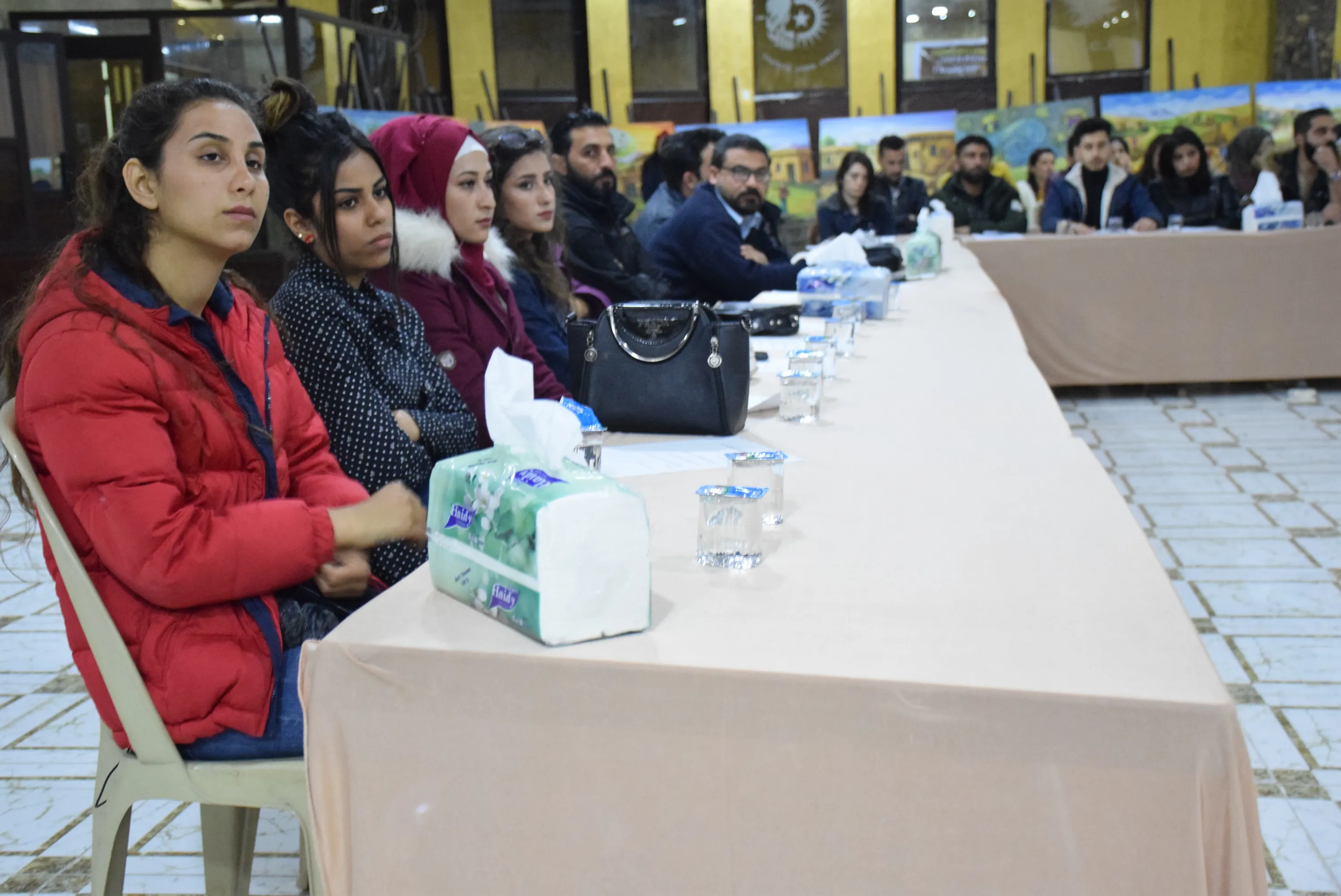 ​​​​​​​ندوة حوارية في قامشلو لمناقشة القضايا التي تواجه الفئة الشابة وسبل حلها