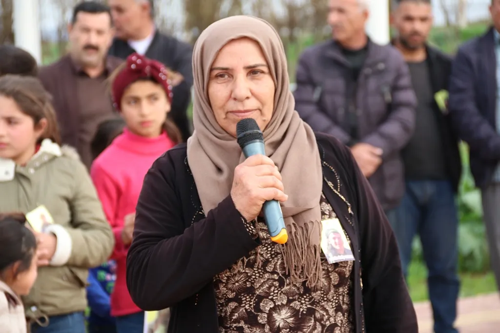 أهالي ديرك يشيّعون جثماني شهيدين إلى مثواهما الأخير